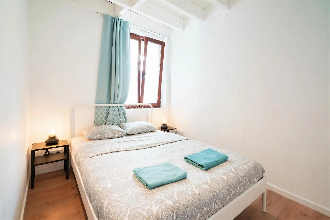 Saint Pauls Apartments Anversa